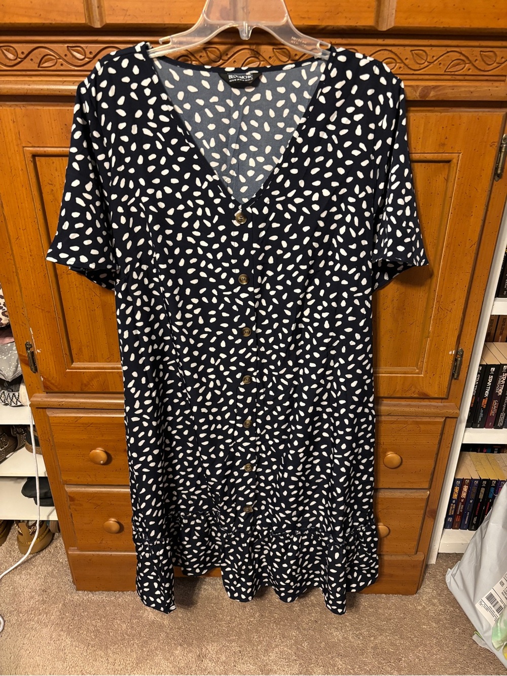 BloomChic Navy and White Button Detail Flutter Sleeve Dress